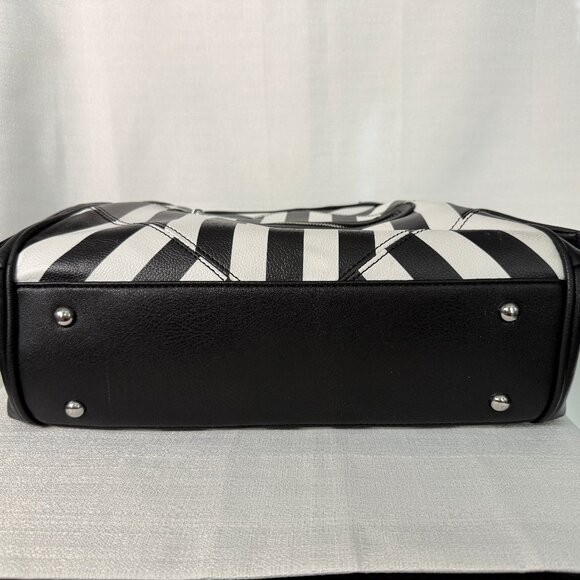 KILLSTAR | Never Trust the Living Cross-body Bag; Double Handle; Faux Leather - Picture 2 of 9